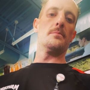 Meet your Posher, Chris